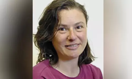 ഉച്ചത്തിലുള്ള സംസാരം മൂലം അധ്യാപികയെ ജോലിയില് നിന്നു പിരിച്ചുവിട്ടു; ഒടുവില് 1 കോടി നഷ്ടപരിഹാരം ഉച്ചത്തിലുള്ള സംസാരം മൂലം അധ്യാപികയെ ജോലിയില് നിന്നു പിരിച്ചുവിട്ടു; ഒടുവില് 1 കോടി നഷ്ടപരിഹാരം