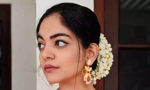 ചെറുപ്പത്തില്‍ ഉറക്കത്തില്‍ എണീറ്റിരുന്ന് ഇംഗ്ലീഷ് പ്രസംഗം പറയുമായിരുന്നുവെന്ന് അഹാന