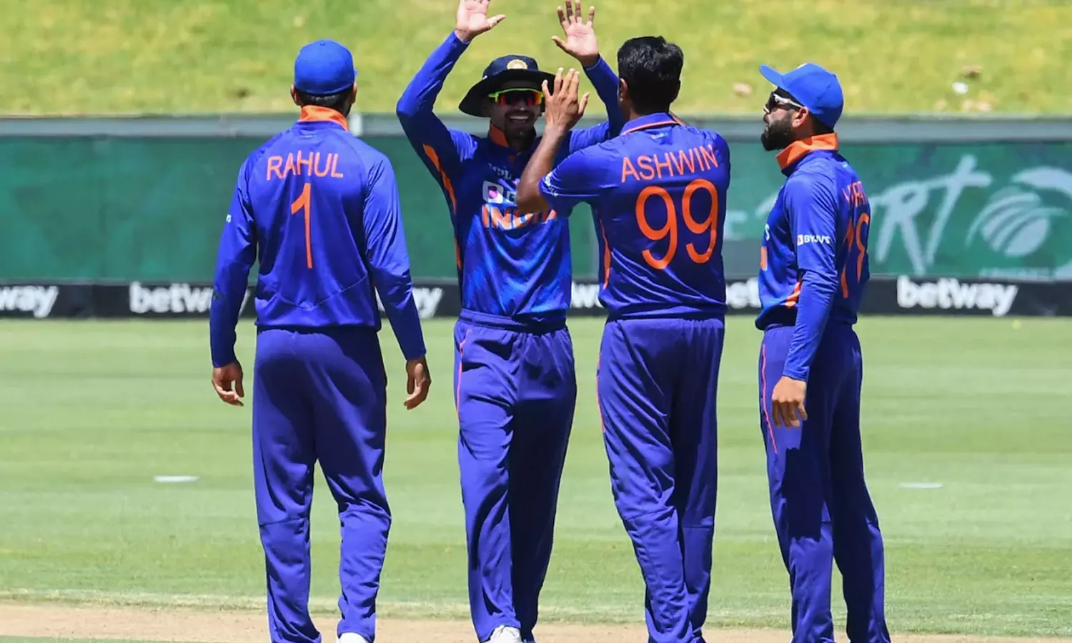 ഇന്ന് രണ്ടാം ഏകദിനം; സമ്പൂർണ തോൽവി ഒഴിവാക്കാൻ ഇന്ത്യ, ആത്മവിശ്വാസത്തോടെ ദക്ഷിണാഫ്രിക്ക