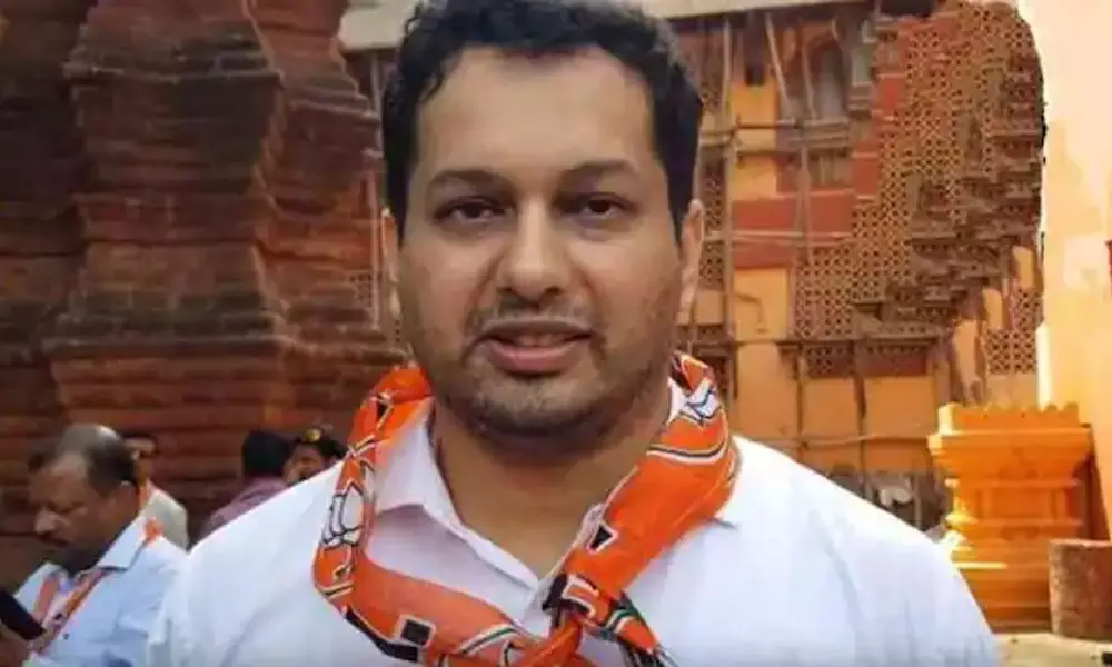 സീറ്റ് നിഷേധിച്ചു: ഗോവയിൽ മുൻ മുഖ്യമന്ത്രിയുടെ മകൻ ബി.ജെ.പി വിട്ടു