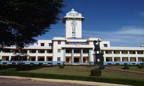 കോവിഡ് വ്യാപനത്തിനിടയിൽ യൂണിയൻ തെരഞ്ഞെടുപ്പ് നടത്താനൊരുങ്ങി കേരള സർവകലാശാല കോവിഡ് വ്യാപനത്തിനിടയിൽ യൂണിയൻ തെരഞ്ഞെടുപ്പ് നടത്താനൊരുങ്ങി കേരള സർവകലാശാല