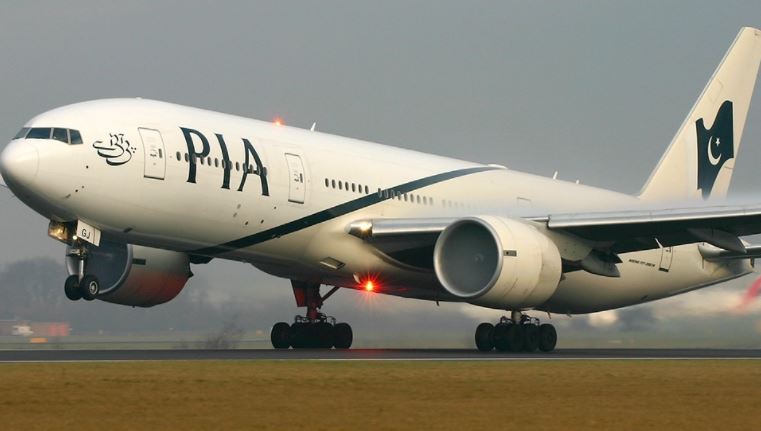 ജോലിസമയം കഴിഞ്ഞു, വിമാനം പറത്താനാകില്ല; യാത്രക്കാരെ പെരുവഴിയിലാക്കി പൈലറ്റ്