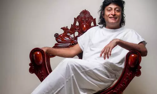 പ്രണയ ലേഖനം എഴുതൂ, സമ്മാനം നേടൂ; മത്സരവുമായി ബോചെ പ്രണയ ലേഖനം എഴുതൂ, സമ്മാനം നേടൂ; മത്സരവുമായി ബോചെ