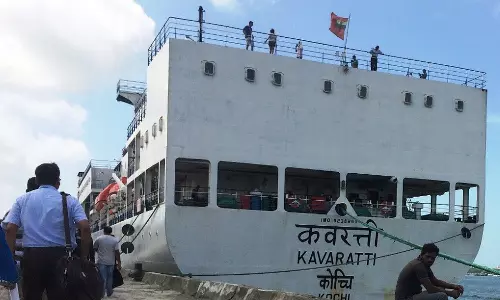 ജീവനക്കാർക്ക് കോവിഡ്; ലക്ഷദ്വീപ് കപ്പൽ റദ്ദാക്കി