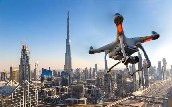 യുഎഇയില് ഇനി ഡ്രോണുകള് പറപ്പിക്കേണ്ട: ആഭ്യന്തര മന്ത്രാലയം യുഎഇയില് ഇനി ഡ്രോണുകള് പറപ്പിക്കേണ്ട: ആഭ്യന്തര മന്ത്രാലയം