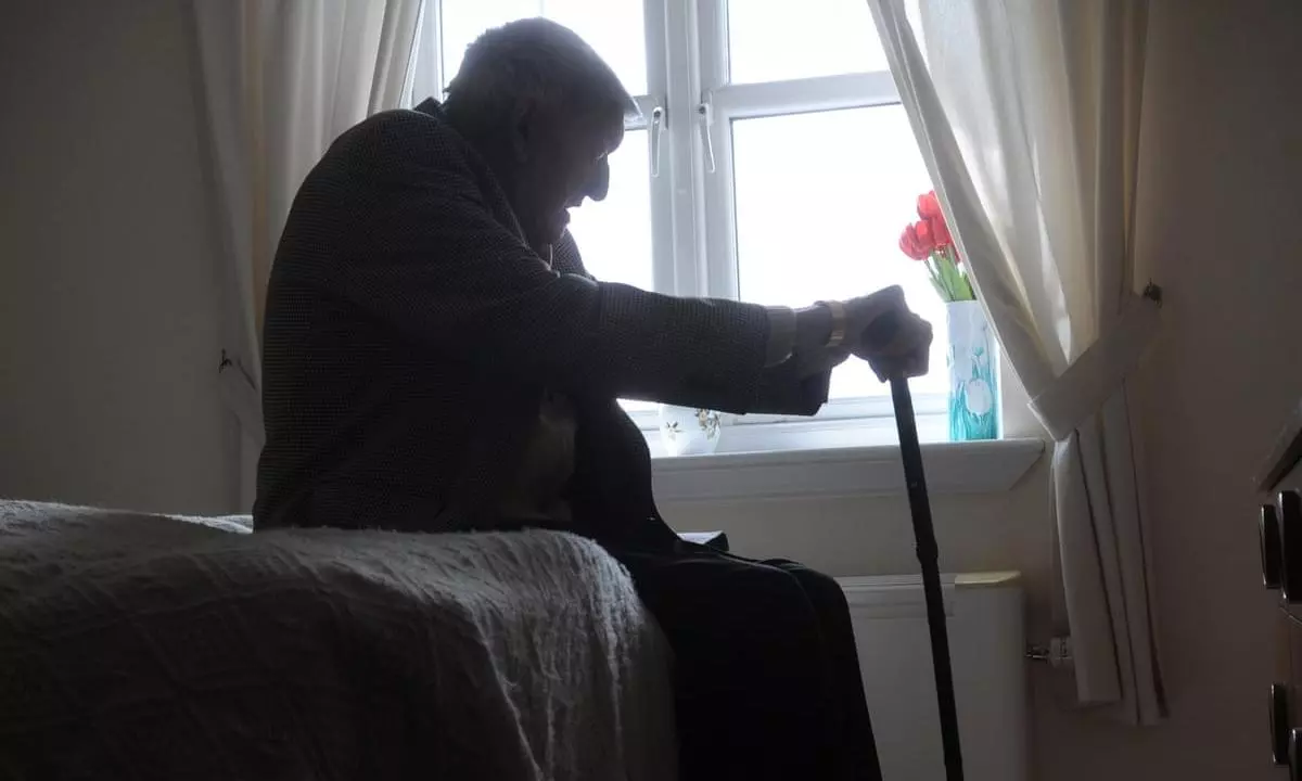 ബഹ്‌റൈനില്‍ പ്രായമായവര്‍ക്കുള്ള ഡയപ്പറുകളുടെയും ഷീറ്റുകളുടെയും ലഭ്യത ഉറപ്പാക്കും