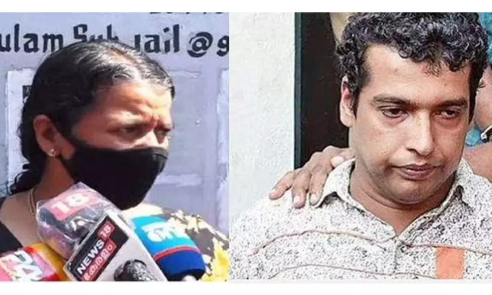 നടിയെ ആക്രമിച്ച കേസ്: പൾസർ സുനിയുടെ അമ്മ രഹസ്യമൊഴി നൽകാനെത്തി