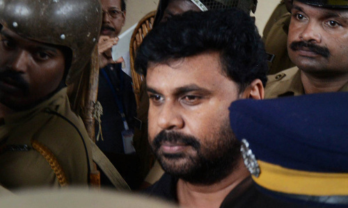 ദിലീപ് അടക്കമുള്ള പ്രതികളുടെ ചോദ്യം ചെയ്യല്‍ ഇന്നും തുടരും; പ്രതികളെ ഒന്നിച്ചിരുത്തി ചോദ്യം ചെയ്യും