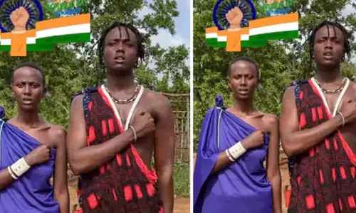 റിപബ്ലിക് ദിനത്തിൽ ഇന്ത്യൻ ദേശീയ ഗാനമാലപിച്ച് ടാൻസാനിയൻ സഹോദരങ്ങൾ