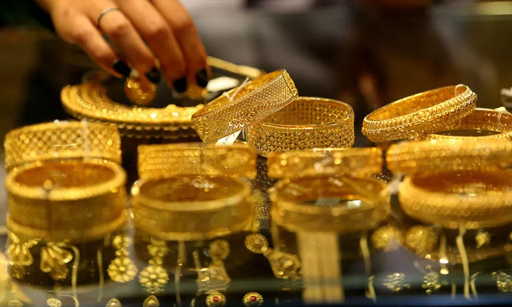 തിരിച്ചിറങ്ങി സ്വർണ വില; പവന് 320 രൂപ കുറഞ്ഞു