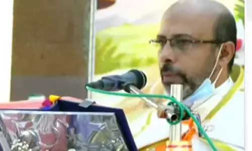 കണ്ണൂർ മണിക്കല്ലിൽ വിദ്വേഷ പ്രസംഗം നടത്തിയ വൈദികനെതിരെ  കേസ്