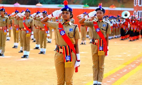 സ്റ്റുഡന്റ്‌ പൊലീസ് കേഡറ്റിൽ ഹിജാബും ഫുൾ സ്ലീവും വേണ്ടെന്ന് സർക്കാർ