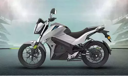 ഒരു മണിക്കൂർ കൊണ്ട് ഫുൾ ചാർജ്; ടോർക്ക് ക്രാറ്റോസ് ഇലക്ട്രിക് ബൈക്ക് എത്തി