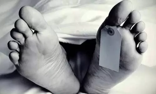 കോവിഡ് ബാധിച്ച് മരിച്ചയാളുടെ മൃതദേഹം മാറിനൽകി; ജീവനക്കാർക്കെതിരെ നടപടി