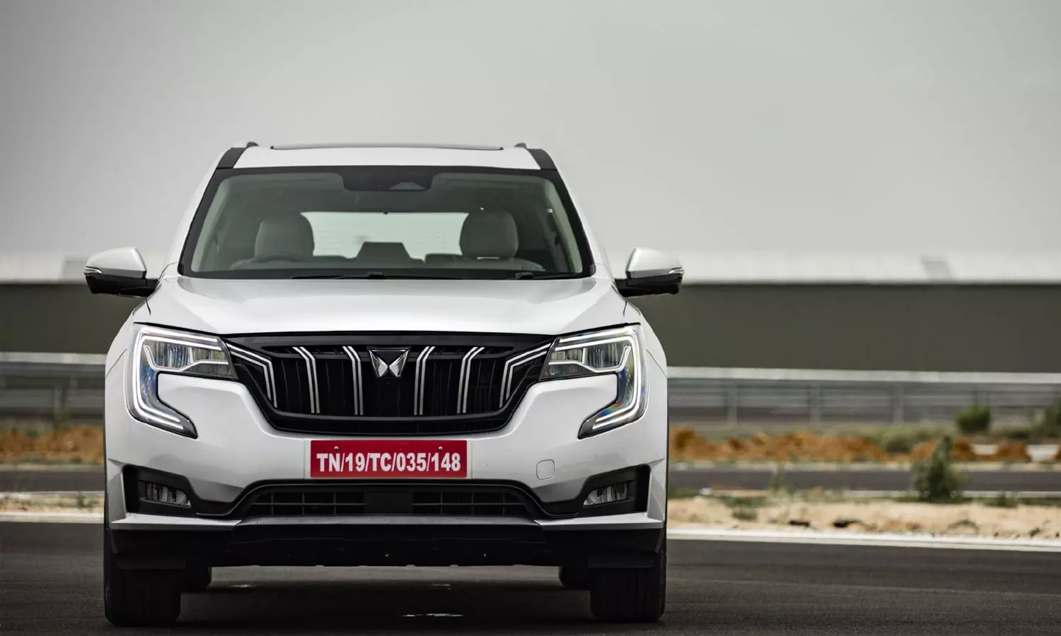 കുതിച്ചു കയറി ബുക്കിങ് കാലയളവ്; രണ്ടു വർഷം വരെ കാത്തിരിക്കണം എക്‌സ്‌യുവി 700 കൈയിൽ കിട്ടാൻ