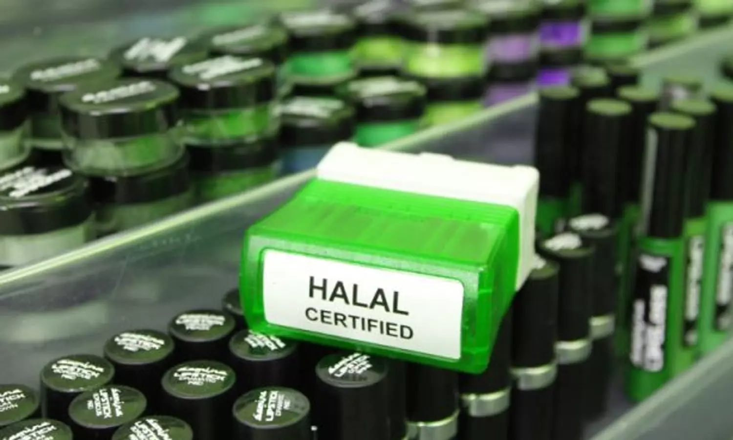 സൗദിയിലേക്ക് ഇറക്കുമതി ചെയ്യുന്ന ഭക്ഷ്യ ഉത്പന്നങ്ങൾക്ക് ഇനിമുതൽ ഹലാൽ സർട്ടിഫിക്കറ്റ് നിർബന്ധം സൗദിയിലേക്ക് ഇറക്കുമതി ചെയ്യുന്ന ഭക്ഷ്യ ഉത്പന്നങ്ങൾക്ക് ഇനിമുതൽ ഹലാൽ സർട്ടിഫിക്കറ്റ് നിർബന്ധം