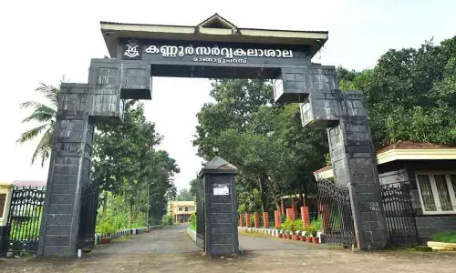 കളക്ടറുടെ നിർദ്ദേശം തള്ളി; കോവിഡ് നിയന്ത്രണങ്ങൾക്കിടെ കണ്ണൂർ സർവകലാശാലയിൽ ഇന്ന് തെരഞ്ഞെടുപ്പ്