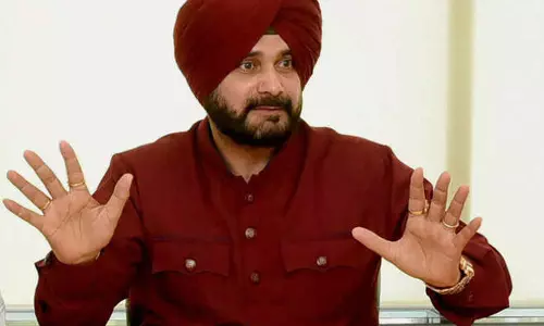 ആറുമാസം കറണ്ടു ബില്ലടിച്ചില്ല; സിദ്ദു അടക്കേണ്ടത് നാല് ലക്ഷം രൂപ