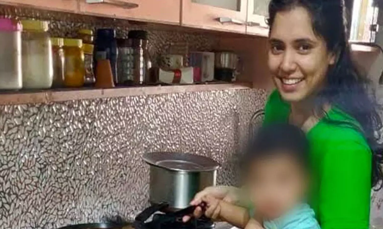 മുംബൈ ചേരി മുതല്‍ മൈക്രോസോഫ്റ്റ് വരെ: ഷഹീന അത്തര്‍വാലയുടെ പോരാട്ട കഥ