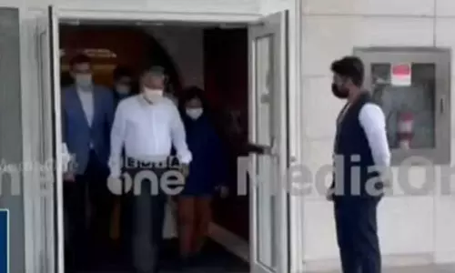 മുഖ്യമന്ത്രി ദുബൈയിലെത്തി; യുഎഇയിലെ വിവിധ എമിറേറ്റുകൾ സന്ദർശിക്കും