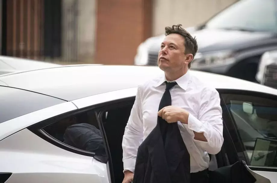 തന്റെ സ്വകാര്യ ജെറ്റ് വിമാനം ട്രാക്ക് ചെയ്യുന്നത് നിർത്തണം; ഇലോൺ മസ്ക് കൗമാരക്കാരന് വാഗ്ദാനം ചെയ്തത് 5,000 ഡോളർ തന്റെ സ്വകാര്യ ജെറ്റ് വിമാനം ട്രാക്ക് ചെയ്യുന്നത് നിർത്തണം; ഇലോൺ മസ്ക് കൗമാരക്കാരന് വാഗ്ദാനം ചെയ്തത് 5,000 ഡോളർ