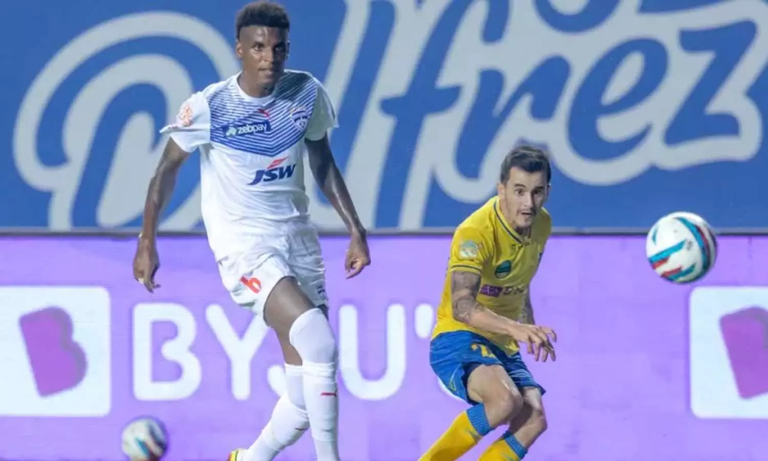 തിരിച്ചുവരവിൽ ബ്ലാസ്‌റ്റേഴ്‌സിനെ വീഴ്ത്തി ബംഗളൂരു എഫ്.സി