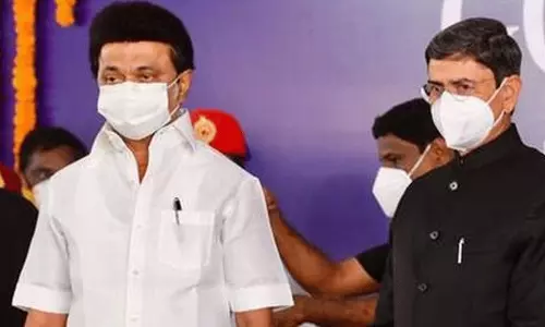 വല്യേട്ടനാവരുത്, ഇത് നാഗാലാന്‍ഡല്ല തമിഴ്നാടാണ്: ഗവര്‍ണറോട് ഉടക്കി ഡി.എം.കെ