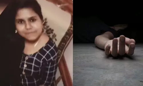 ഫീസടക്കാൻ പണമില്ല; പാലക്കാട് വിദ്യാർഥിനി തൂങ്ങി മരിച്ചു