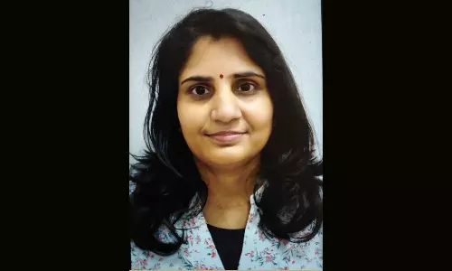 മലയാളി നഴ്സ് ഒമാനിൽ  മരിച്ചു