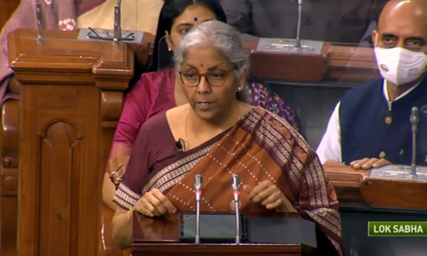 മൻമോഹൻ സിങ് ഇന്ത്യയെ പിറകോട്ടു നടത്തി: നിർമലാ സീതാരാമൻ