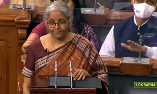 സംസ്ഥാനങ്ങളുടെ വായ്പാ പരിധി കൂട്ടില്ല; മൂലധന നിക്ഷേപത്തിന് ഒരു ലക്ഷം കോടി രൂപ