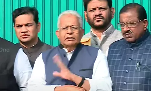 ഞങ്ങൾ മിണ്ടാതിരിക്കില്ല; ഐക്യദാർഢ്യവുമായി ഇ.ടി മുഹമ്മദ് ബഷീർ