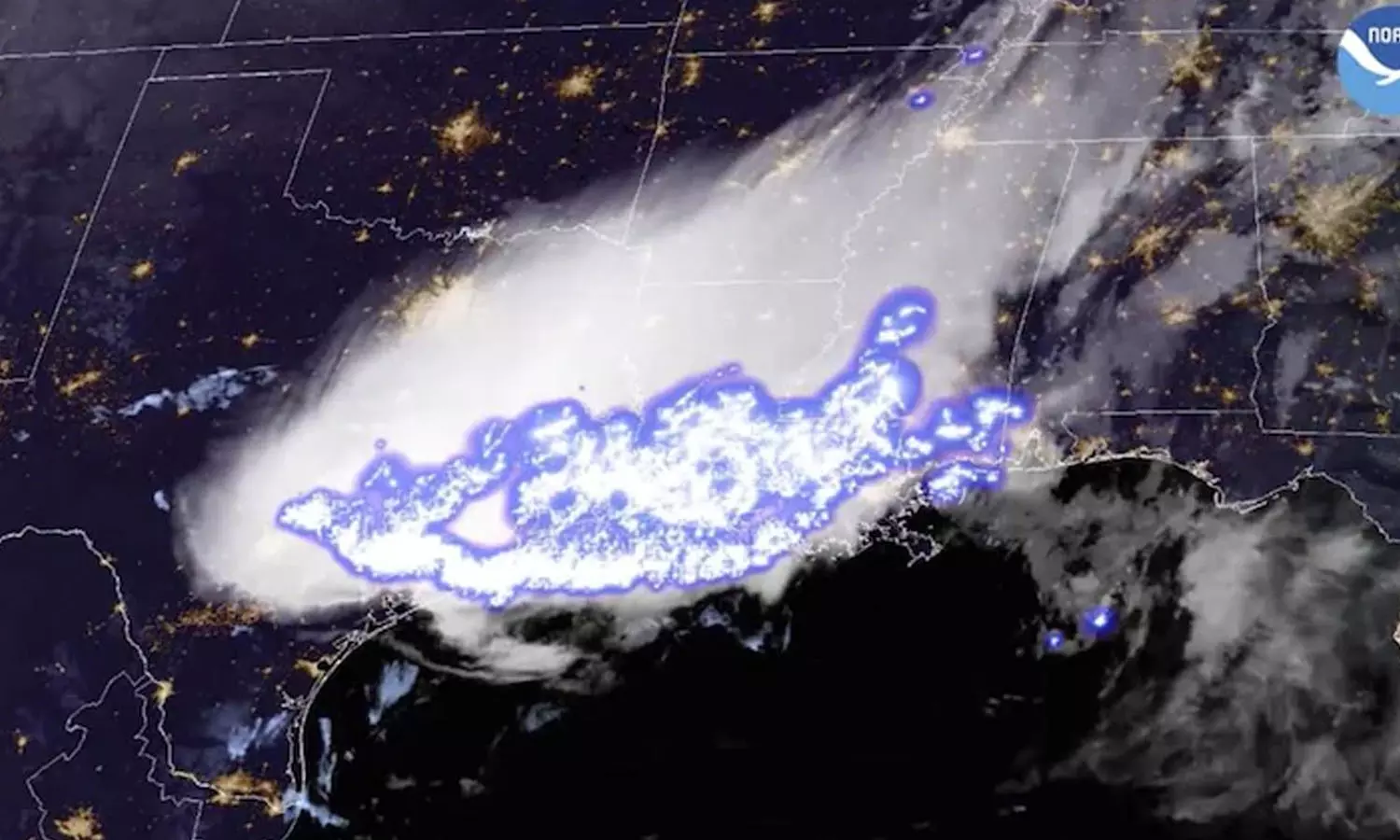 ഏറ്റവും കൂടുതല്‍ ദൂരത്തില്‍ പ്രത്യക്ഷപ്പെട്ട ഇടിമിന്നല്‍; മിന്നല്‍‍ ഒറിജിന‍ല്‍
