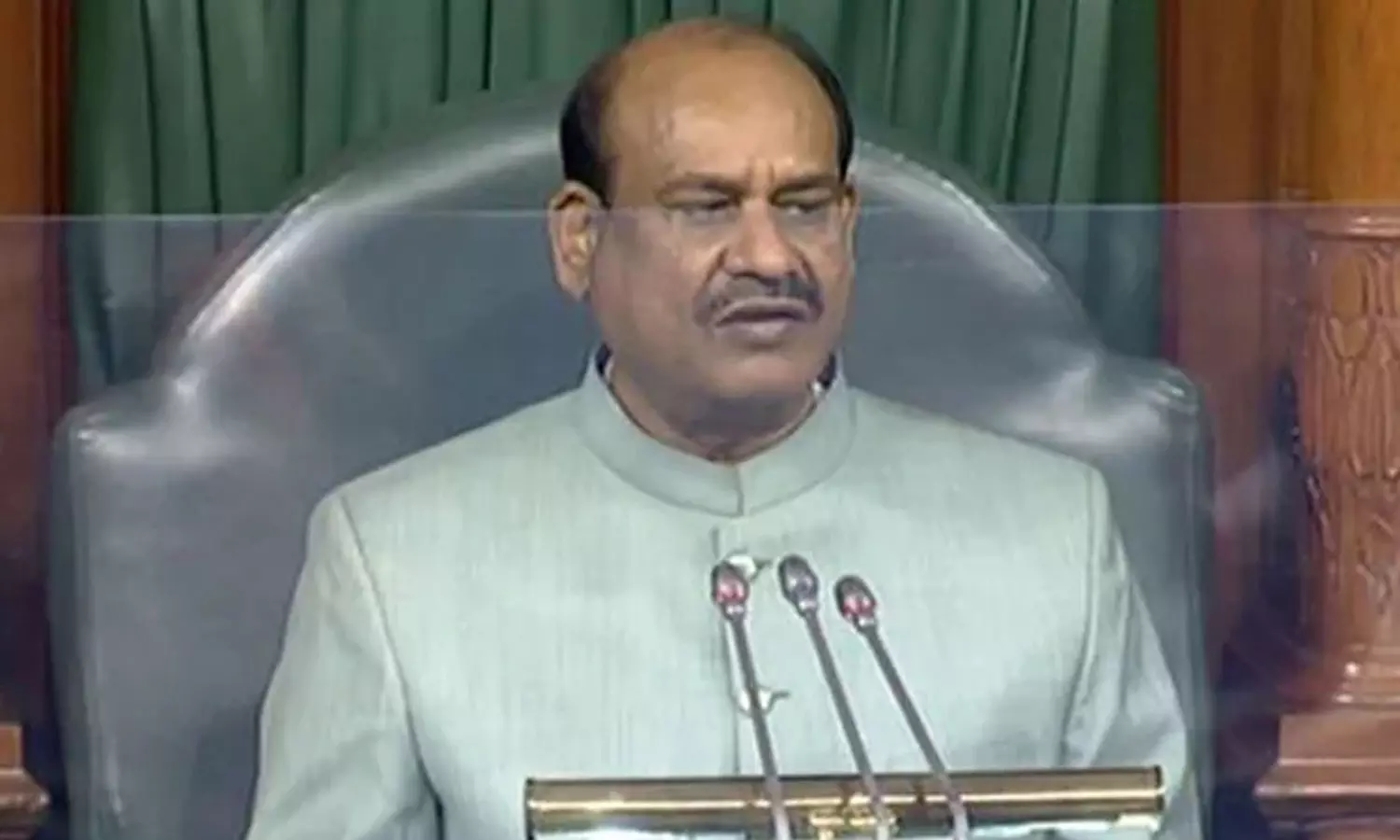 അനുമതി നൽകാൻ നിങ്ങളാരാണ്?; രാഹുൽ ഗാന്ധിയോട് സ്പീക്കർ