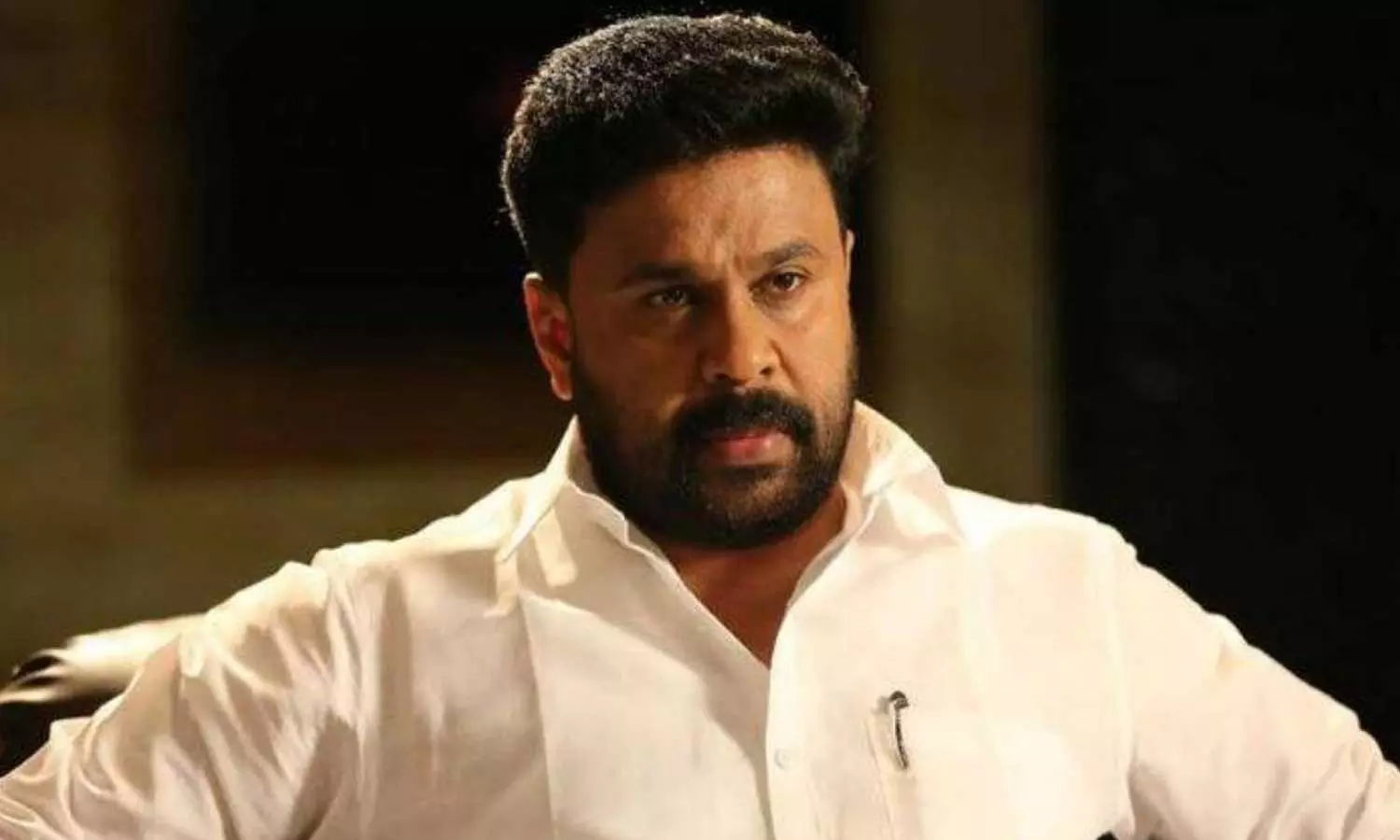 അന്വേഷണ ഉദ്യോഗസ്ഥർക്കെതിരെ വധഗൂഢാലോചന; ദിലീപിന്റെ മുൻകൂർ ജാമ്യാപേക്ഷ വീണ്ടും പരിഗണിക്കും അന്വേഷണ ഉദ്യോഗസ്ഥർക്കെതിരെ വധഗൂഢാലോചന; ദിലീപിന്റെ മുൻകൂർ ജാമ്യാപേക്ഷ വീണ്ടും പരിഗണിക്കും