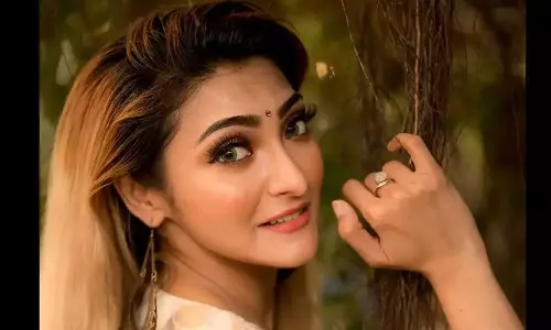 സ്വർണക്കടത്ത് കേസ്; കന്നഡ നടി അക്ഷര റെഡ്ഡിയെ കോഴിക്കോട്ട് ചോദ്യം ചെയ്യുന്നു സ്വർണക്കടത്ത് കേസ്; കന്നഡ നടി അക്ഷര റെഡ്ഡിയെ കോഴിക്കോട്ട് ചോദ്യം ചെയ്യുന്നു