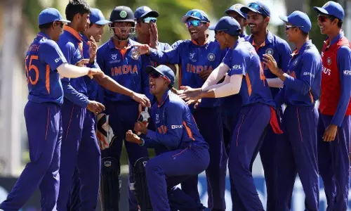 അണ്ടർ 19 ലോകകപ്പ്: ഇന്ത്യക്കിത് തുടർച്ചയായ നാലാം ഫൈനൽ അണ്ടർ 19 ലോകകപ്പ്: ഇന്ത്യക്കിത് തുടർച്ചയായ നാലാം ഫൈനൽ