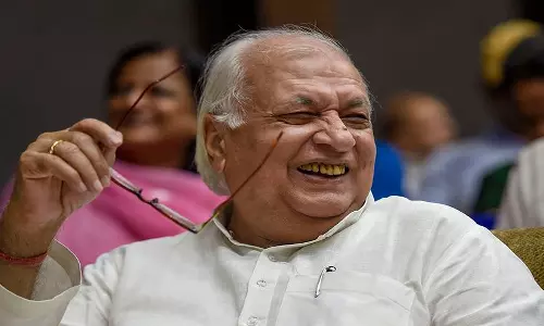 കണ്ണൂർ വി.സി നിയമനം: പുനർനിയമനത്തിന് രാജ്ഭവൻ നിർദേശം നൽകിയിട്ടില്ലെന്ന് ഗവർണർ