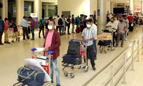 വിദേശത്തുനിന്ന് എത്തുന്നവരുടെ ക്വറന്റെയിൻ ഒഴിവാക്കി;  രോഗലക്ഷണങ്ങൾ ഉള്ളവർക്ക് മാത്രം പരിശോധന