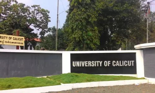 കാലിക്കറ്റ് യൂനിവേഴ്സിറ്റി പരീക്ഷാ ഭവനില് ക്രമക്കേടുകള് വ്യാപകമെന്ന് പരാതി കാലിക്കറ്റ് യൂനിവേഴ്സിറ്റി പരീക്ഷാ ഭവനില് ക്രമക്കേടുകള് വ്യാപകമെന്ന് പരാതി