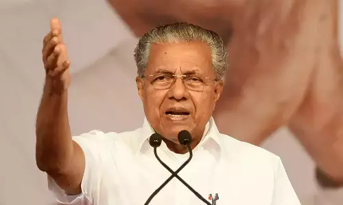 വിദേശനാടുകളിലെ പുരോഗതിയും മാറ്റവും ആരെയും കൊതിപ്പിക്കുന്നത്: മുഖ്യമന്ത്രി