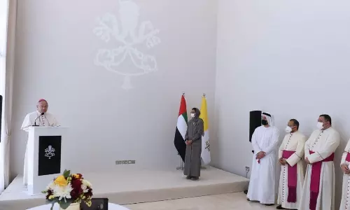 യു.എ.ഇയിൽ വത്തിക്കാൻ എംബസി തുറന്നു; ചരിത്ര നിമിഷമെന്ന് യു.എ.ഇ മന്ത്രി നൂറ