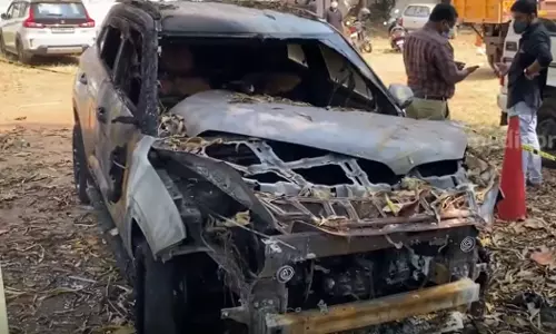 വാഹനങ്ങള്‍ക്ക് തീപിടിക്കുന്നത് തുടര്‍ക്കഥ; ദുരൂഹതയെന്ന് നഗരസഭ