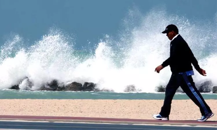 യു.എ.ഇ തീരപ്രദേശങ്ങളില് ശക്തമായ കാറ്റിന് സാധ്യത യു.എ.ഇ തീരപ്രദേശങ്ങളില് ശക്തമായ കാറ്റിന് സാധ്യത