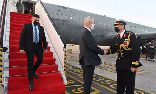 ഇ​സ്രായേൽ പ്രതിരോധ മന്ത്രിക്ക് ബഹ്‌റൈനില്‍ ലഭിച്ചത് ഊഷ്മള സ്വീകരണം