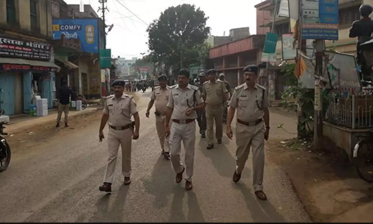 ഏറ്റുമുട്ടലിൽ 17കാരൻ കൊല്ലപ്പെട്ടു; ജാർഖണ്ഡിൽ സംഘർഷാവസ്ഥ ഏറ്റുമുട്ടലിൽ 17കാരൻ കൊല്ലപ്പെട്ടു; ജാർഖണ്ഡിൽ സംഘർഷാവസ്ഥ