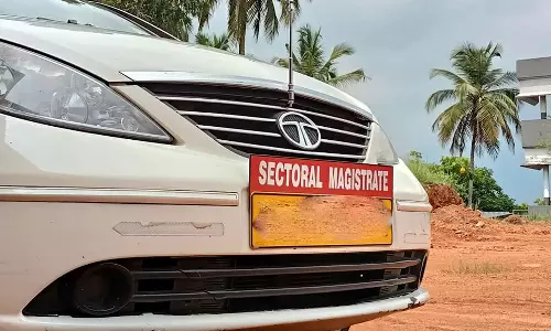 സെക്ടറൽ മജിസ്‌ട്രേറ്റുമാർ ഉപയോഗിച്ച ടാക്‌സി കാറുകൾക്ക് വാടക ലഭിച്ചില്ലെന്ന് പരാതി