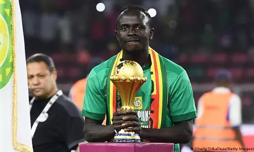 സെനഗലിന്‍റെ ഉയിര്‍ത്തെഴുന്നേല്‍പ്പ്, മാനെയുടേയും