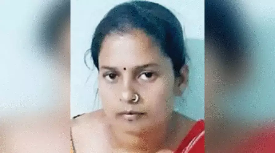 കാമുകന്‍റെ ഭാര്യയെയും നാല് കുട്ടികളെയും വെട്ടിക്കൊന്നു; യുവതി അറസ്റ്റിൽ