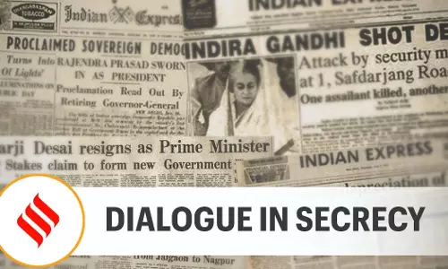 മുദ്രവെച്ച കവറിലെ രേഖപ്രകാരം മീഡിയവൺ വിലക്ക് ശരിവെച്ച ഹൈക്കോടതി ഉത്തരവ് സുപ്രീംകോടതി വിധിക്ക് വിരുദ്ധം മുദ്രവെച്ച കവറിലെ രേഖപ്രകാരം മീഡിയവൺ വിലക്ക് ശരിവെച്ച ഹൈക്കോടതി ഉത്തരവ് സുപ്രീംകോടതി വിധിക്ക് വിരുദ്ധം